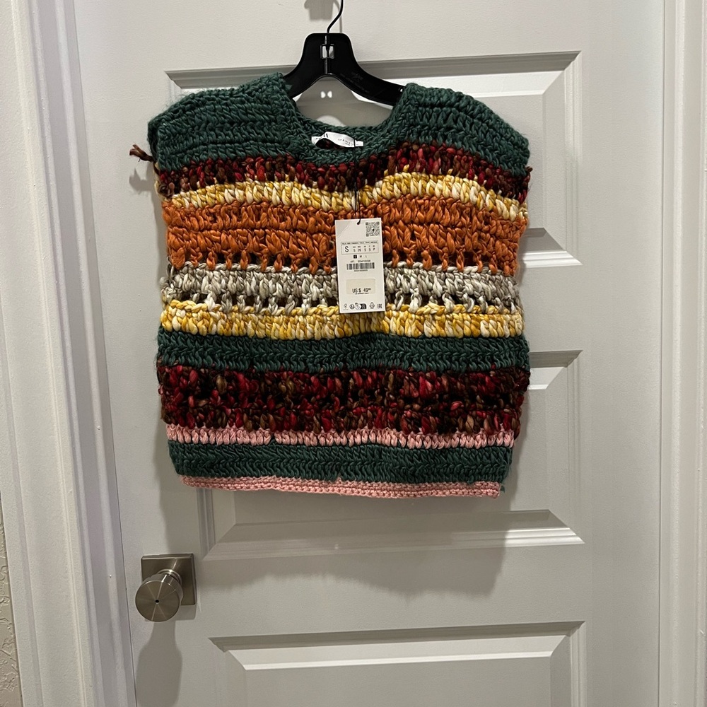 Zara Chunky Knit Vest with Earthy Tones